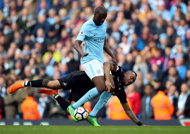 尤其是在传 尤其是在传