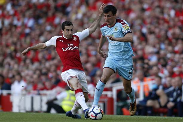 并在防守端 并在防守端